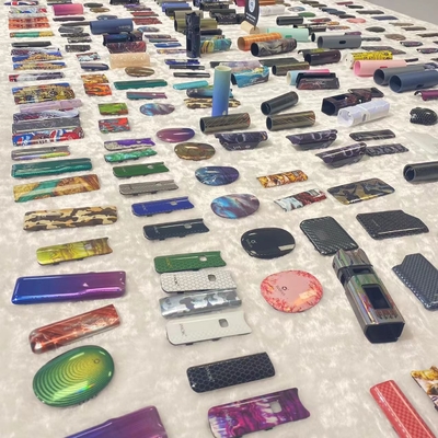 Ein professioneller Hersteller für die Anpassung von Kunststoffteilen (IMD) aus China